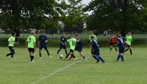06 Kickers Sued