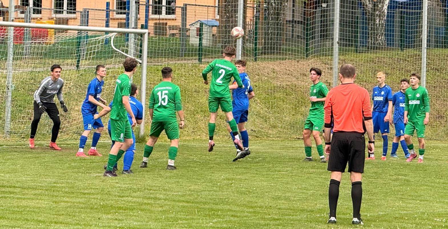 B-Junioren: Schwere Niederlage beim Auswärtsspiel in Nessa