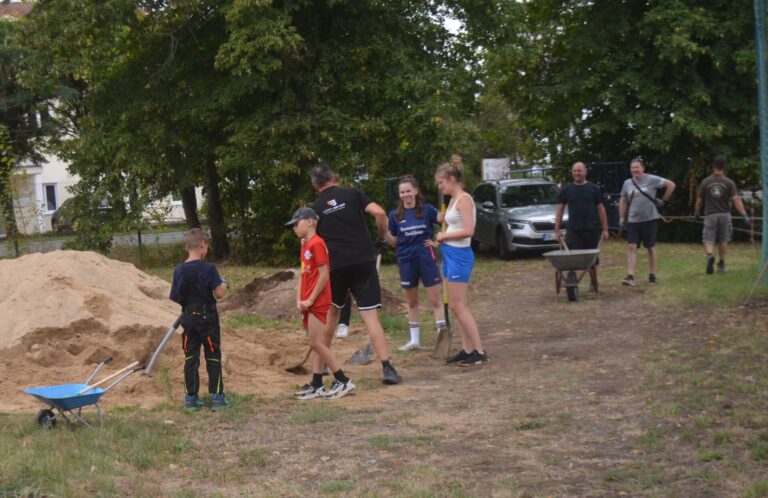 Fußball Arbeitseinsatz am 21. August 2026