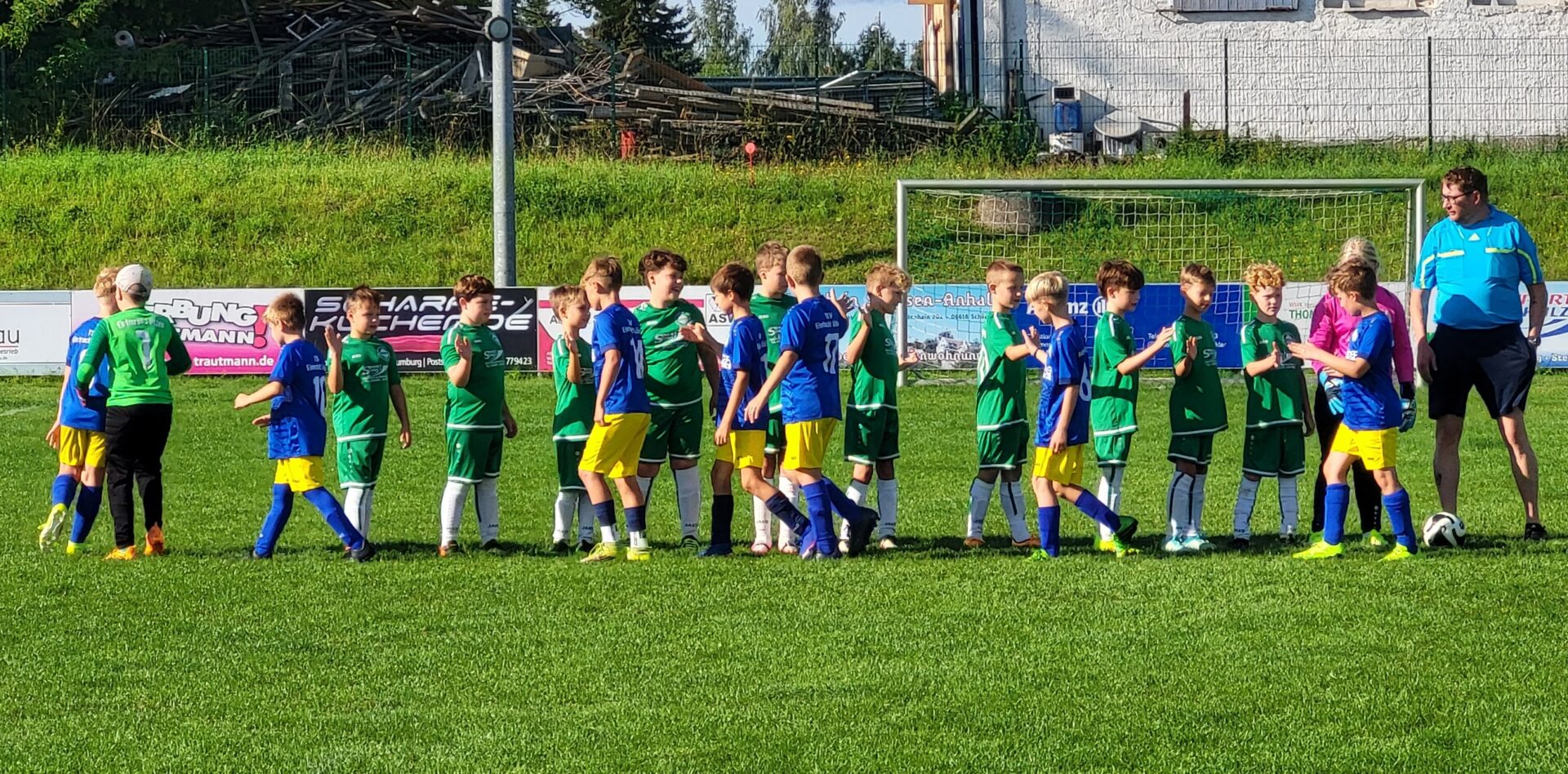 E-Junioren: Starker Auswärtssieg beim SV Germ 99 Schönburg/Possenhain
