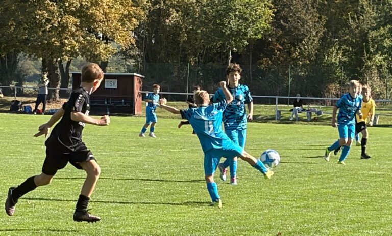 D-Junioren: TSV Eintracht Lützen dreht Partie gegen 1. FC Zeitz II